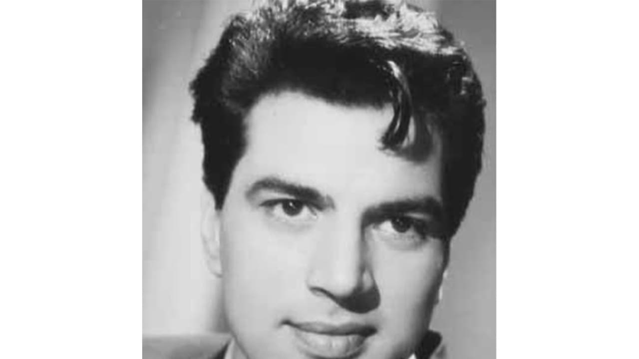 Dharmendra (Image source: Karan's Instagram @karanjohar) Dharmendra (Image source: Karan's Instagram @karanjohar)