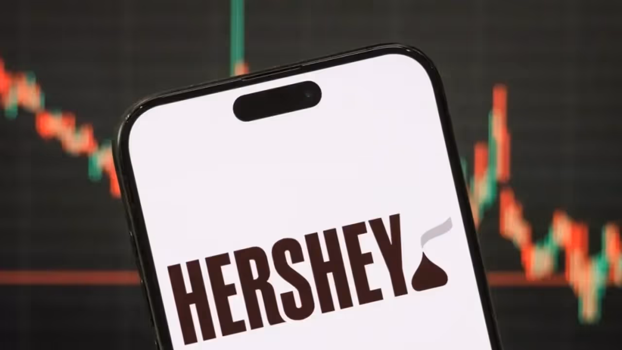 https://stocktwits.com/news articles/markets/equity/hershey stock jumps premarket after goldman sachs buy call/chwyQxSRdyA https://stocktwits.com/news articles/markets/equity/hershey stock jumps premarket after goldman sachs buy call/chwyQxSRdyA