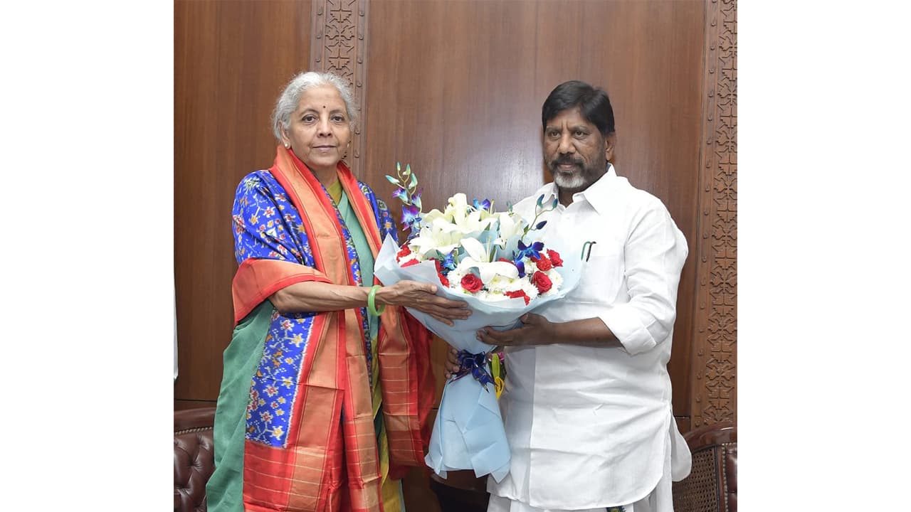 Telangana Deputy Chief Minister Bhatti Vikramarka Mallu and Union Finance Minister Nirmala Sitharaman (Photo/@Bhatti_Mallu) Telangana Deputy Chief Minister Bhatti Vikramarka Mallu and Union Finance Minister Nirmala Sitharaman (Photo/@Bhatti_Mallu)