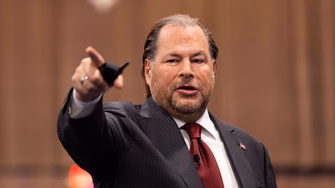 https://stocktwits.com/news articles/markets/equity/crm stock edges up long term sales outlook at dreamforce silences saa spocalypse critics/cZtrfQDRB5e https://stocktwits.com/news articles/markets/equity/crm stock edges up long term sales outlook at dreamforce silences saa spocalypse critics/cZtrfQDRB5e
