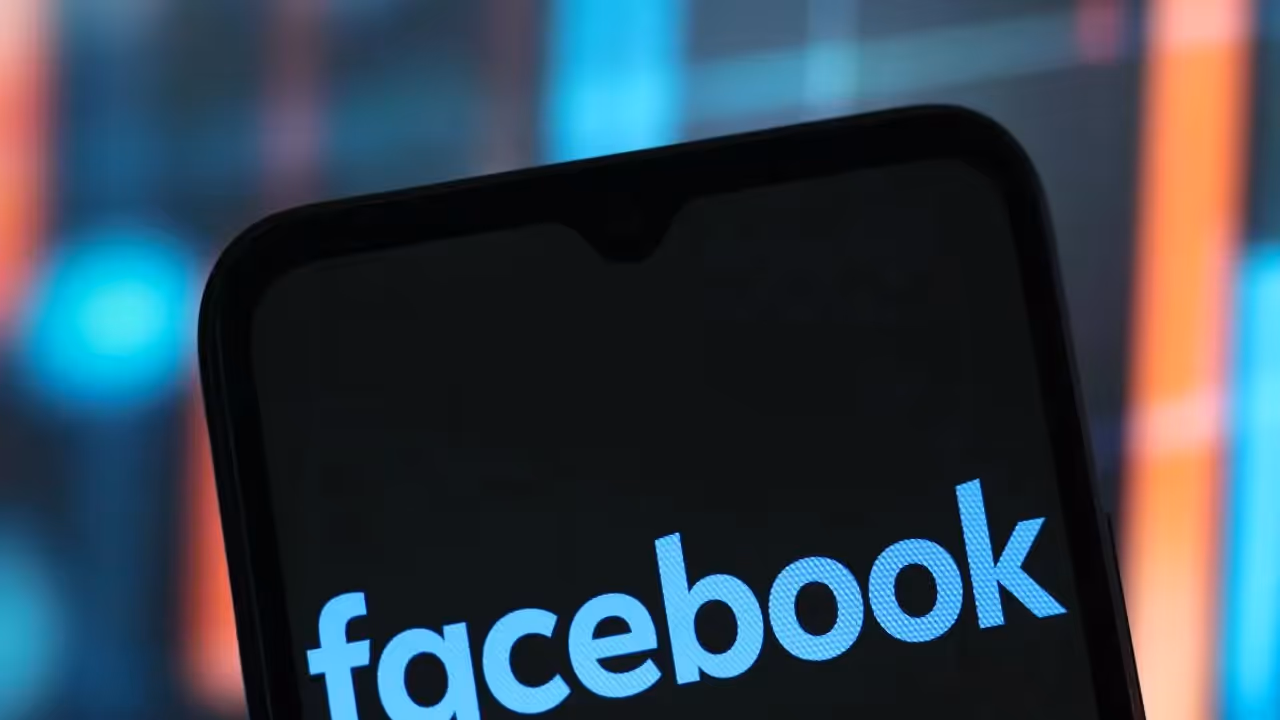 https://stocktwits.com/news articles/markets/equity/meta plans to introduce biometric passkeys for facebook mobile logins/chlsayCRR2i