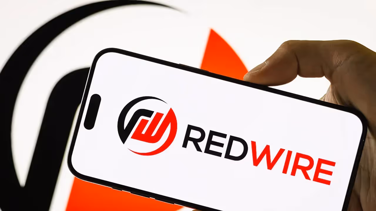 https://stocktwits.com/news articles/markets/equity/redwire stock gains on penguin drones supply to ukraine/chDLGwQR35x https://stocktwits.com/news articles/markets/equity/redwire stock gains on penguin drones supply to ukraine/chDLGwQR35x