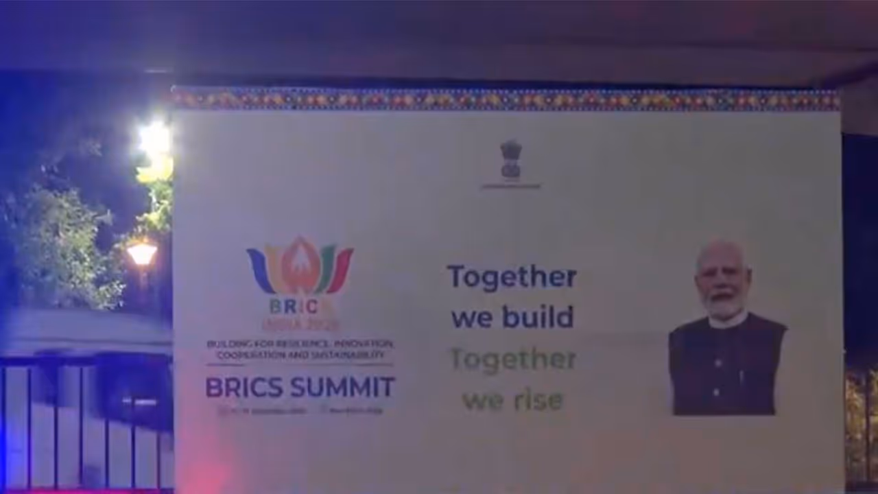 Delhi decorated with posters and lighting ahead of the BRICS Summit 2026 (Photo/ANI) Delhi decorated with posters and lighting ahead of the BRICS Summit 2026 (Photo/ANI)