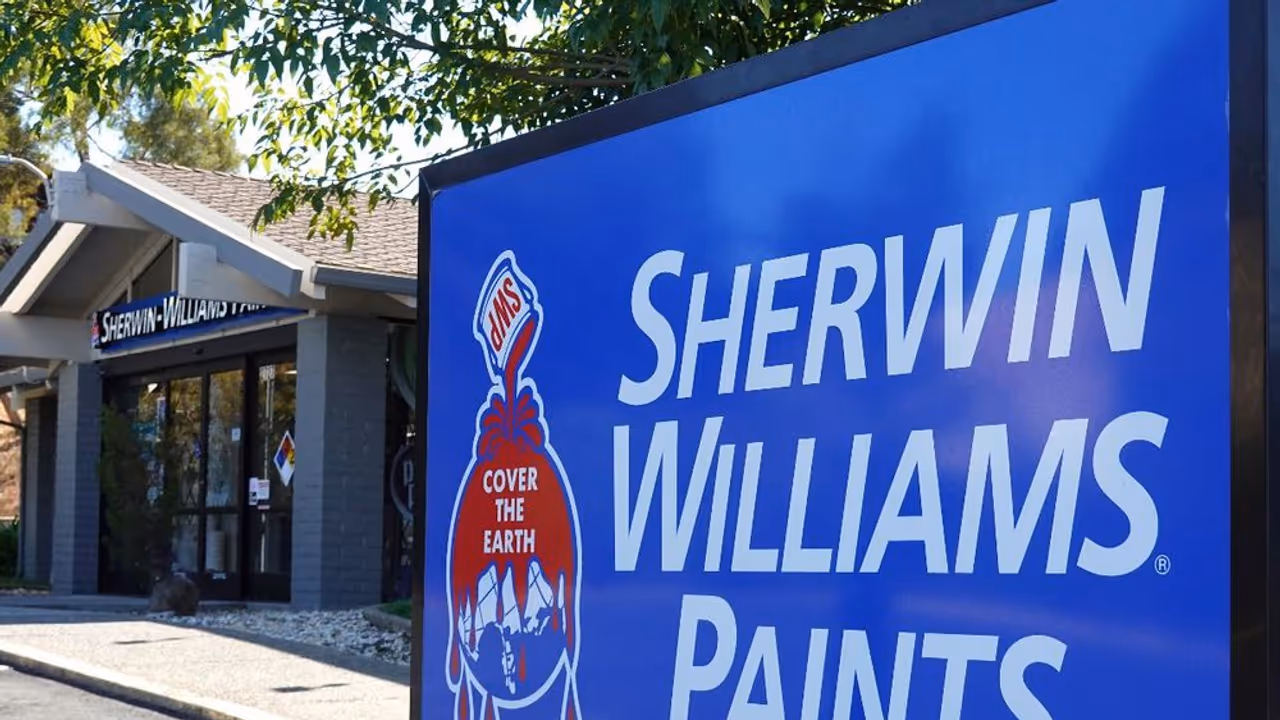 https://stocktwits.com/news articles/markets/equity/sherwin williams falls after citi downgrade/chln0hhRRRR