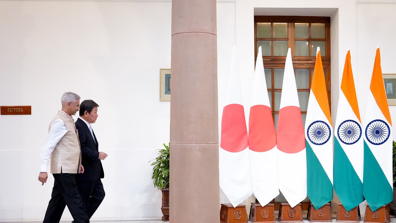 External Affairs Minister Jaishankar with his Japanese counterpart Motegi (Photo/X@MofaJapan_en) External Affairs Minister Jaishankar with his Japanese counterpart Motegi (Photo/X@MofaJapan_en)