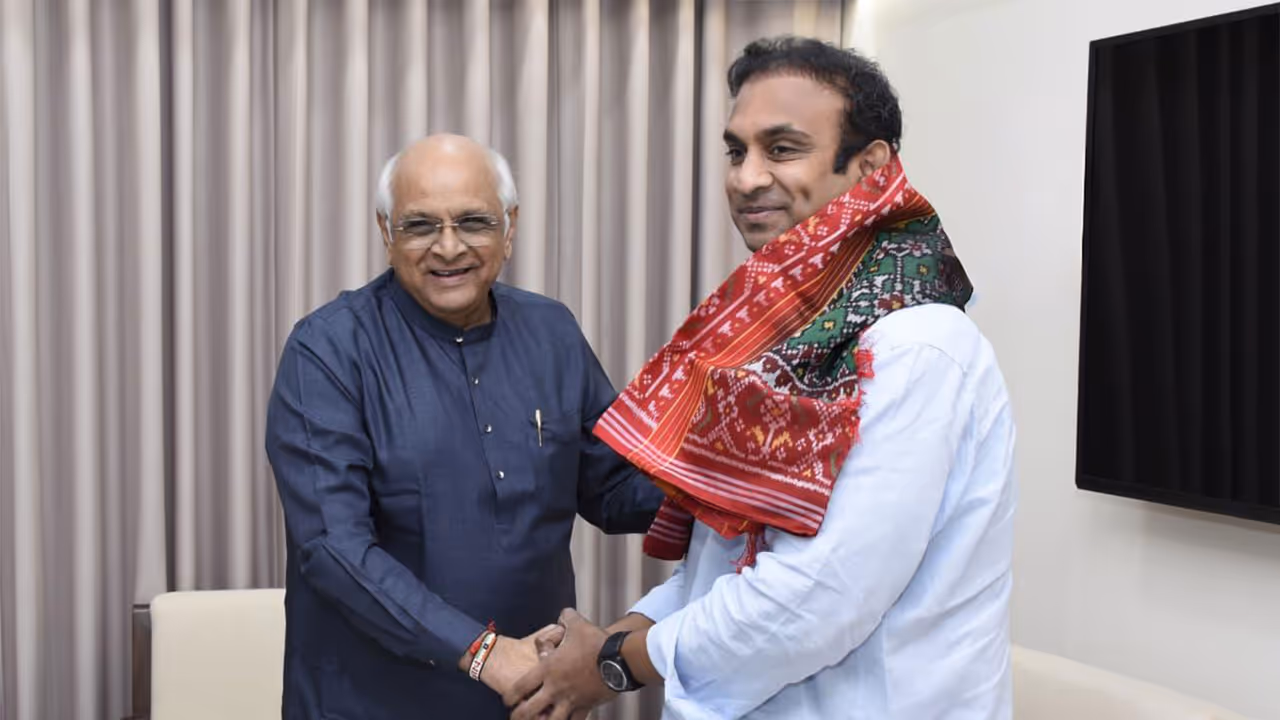 Odisha Governor pays a courtesy visit to Gujarat CM (Photo/Gujrat CMO)