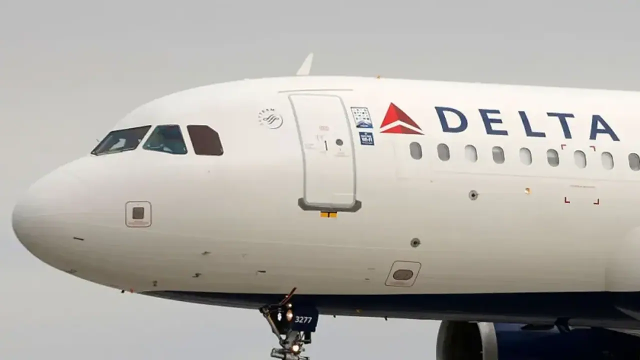 Retail Investors Uncertain About Airline Stocks As Delta Cuts Back On Growth Plans