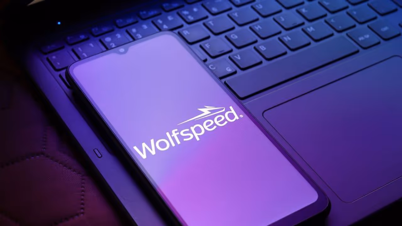 https://stocktwits.com/news articles/markets/equity/why wolfspeed stock is plunging over 17 in premarket/cLGFpZAR3Dv https://stocktwits.com/news articles/markets/equity/why wolfspeed stock is plunging over 17 in premarket/cLGFpZAR3Dv