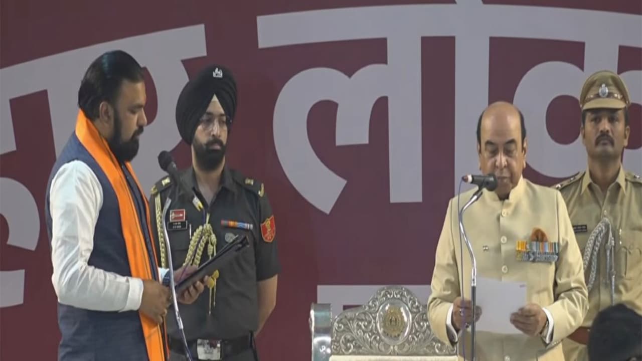 Bharatiya Janata Party (BJP) leader Samrat Chaudhary (left) takes oath as Bihar CM (Photo/ANI) Bharatiya Janata Party (BJP) leader Samrat Chaudhary (left) takes oath as Bihar CM (Photo/ANI)