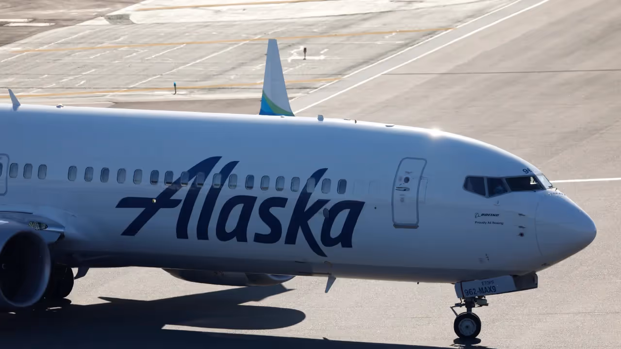 https://stocktwits.com/news articles/markets/equity/alaska airlines getting back in the air after it outage sparks dozens of cancellations/cLGJQmHR3sE https://stocktwits.com/news articles/markets/equity/alaska airlines getting back in the air after it outage sparks dozens of cancellations/cLGJQmHR3sE