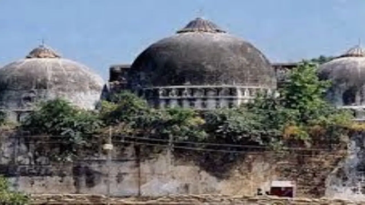 அயோத்தியில் ராமா் கோயில் பணிகள் அமைதியாக நடக்கணும்: அறக்கட்டளை உறுப்பினர்களுக்கு பிரதமா் மோடி அட்வைஸ் அயோத்தியில் ராமா் கோயில் பணிகள் அமைதியாக நடக்கணும்: அறக்கட்டளை உறுப்பினர்களுக்கு பிரதமா் மோடி அட்வைஸ்