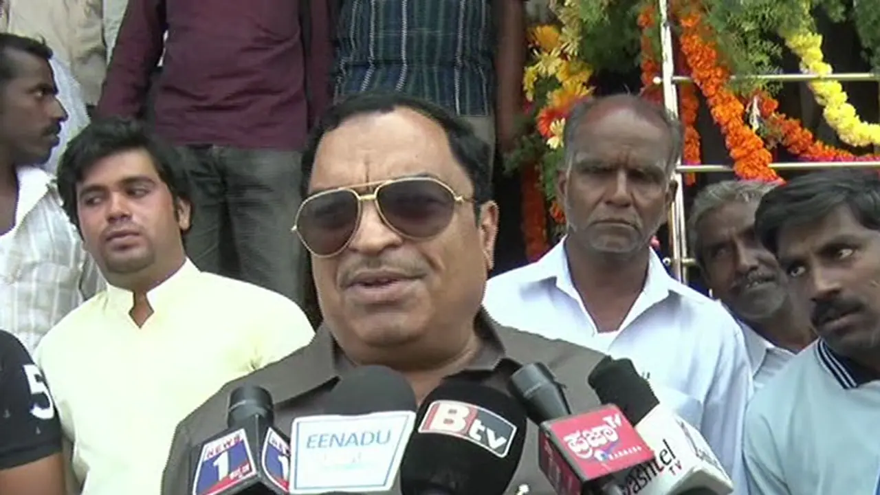 Anti Conversion Bill : 'ಸಿಎಂ ಬೊಮ್ಮಾಯಿ ಹೇಗೂ ಹೋಗುತ್ತಿದ್ದಾರೆ : ಒಳ್ಳೇದು ಮಾಡಿ ಹೋಗಲಿ'