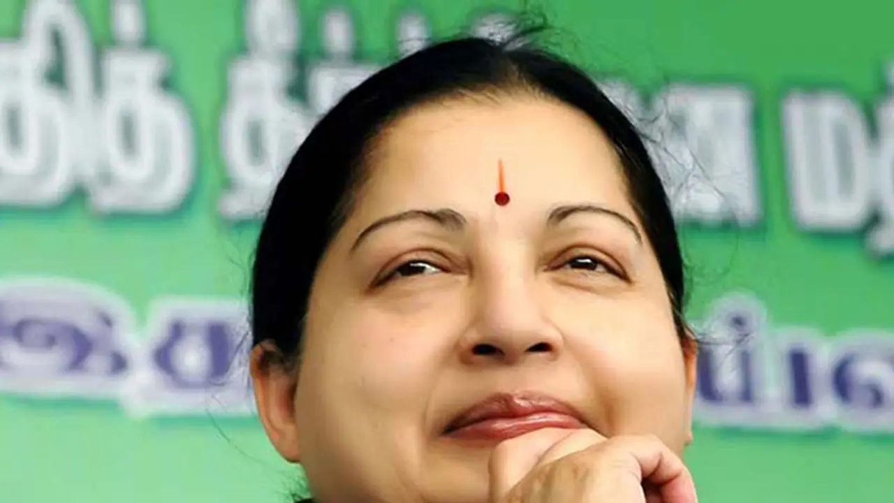 ஜெயலலிதா இறந்தது 4ஆம் தேதி தான்..! அரசாணையில் திருத்தம் செய்ய வேண்டும் அதிமுக முன்னாள் எம்பி பரபரப்பு தகவல்