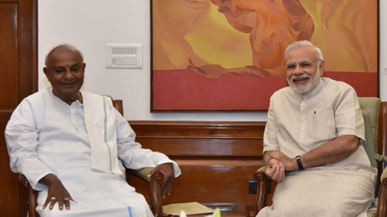 ಸರ್ಕಾರದ ಉತ್ತಮ ಪ್ರಯತ್ನಗಳನ್ನು ಮೆಚ್ಚಿಕೊಳ್ತಾರೆ: ಗೌಡರಿಗೆ ಮೋದಿ ಮೆಚ್ಚುಗೆ! ಸರ್ಕಾರದ ಉತ್ತಮ ಪ್ರಯತ್ನಗಳನ್ನು ಮೆಚ್ಚಿಕೊಳ್ತಾರೆ: ಗೌಡರಿಗೆ ಮೋದಿ ಮೆಚ್ಚುಗೆ!