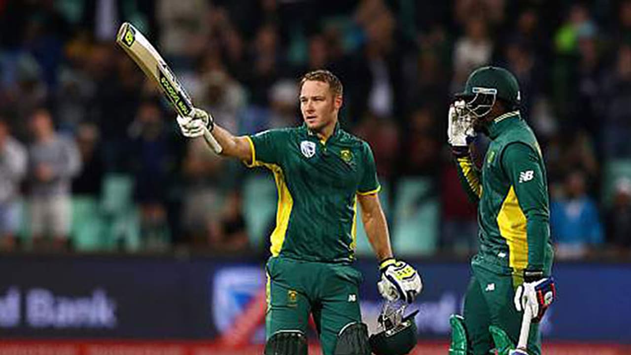 ಮಿಲ್ಲರ್ ಆಟಕ್ಕೆ ಚೆಚ್ಚಿಬಿದ್ದ ಕಾಂಗರೊ ಪಡೆ, 69 ಎಸೆತಗಳಲ್ಲಿ 118ರನ್ ಬಾರಿಸಿದ ಡೇವಿಡ್ ವಿಡಿಯೋ ನೋಡಿ...! ಮಿಲ್ಲರ್ ಆಟಕ್ಕೆ ಚೆಚ್ಚಿಬಿದ್ದ ಕಾಂಗರೊ ಪಡೆ, 69 ಎಸೆತಗಳಲ್ಲಿ 118ರನ್ ಬಾರಿಸಿದ ಡೇವಿಡ್ ವಿಡಿಯೋ ನೋಡಿ...!