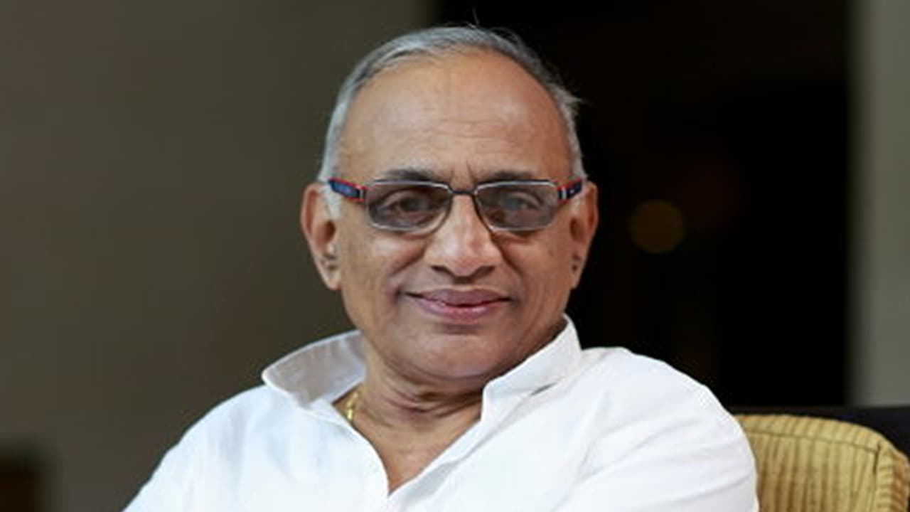 ದ್ವಾರಕಾನಾಥ್ ಗುರೂಜಿ ಡಿಕೆಶಿ ಮತ್ತು ಐಟಿ ರೇಡ್ ಬಗ್ಗೆ ಹೇಳಿದ್ದೇನು? ದ್ವಾರಕಾನಾಥ್ ಗುರೂಜಿ ಡಿಕೆಶಿ ಮತ್ತು ಐಟಿ ರೇಡ್ ಬಗ್ಗೆ ಹೇಳಿದ್ದೇನು?