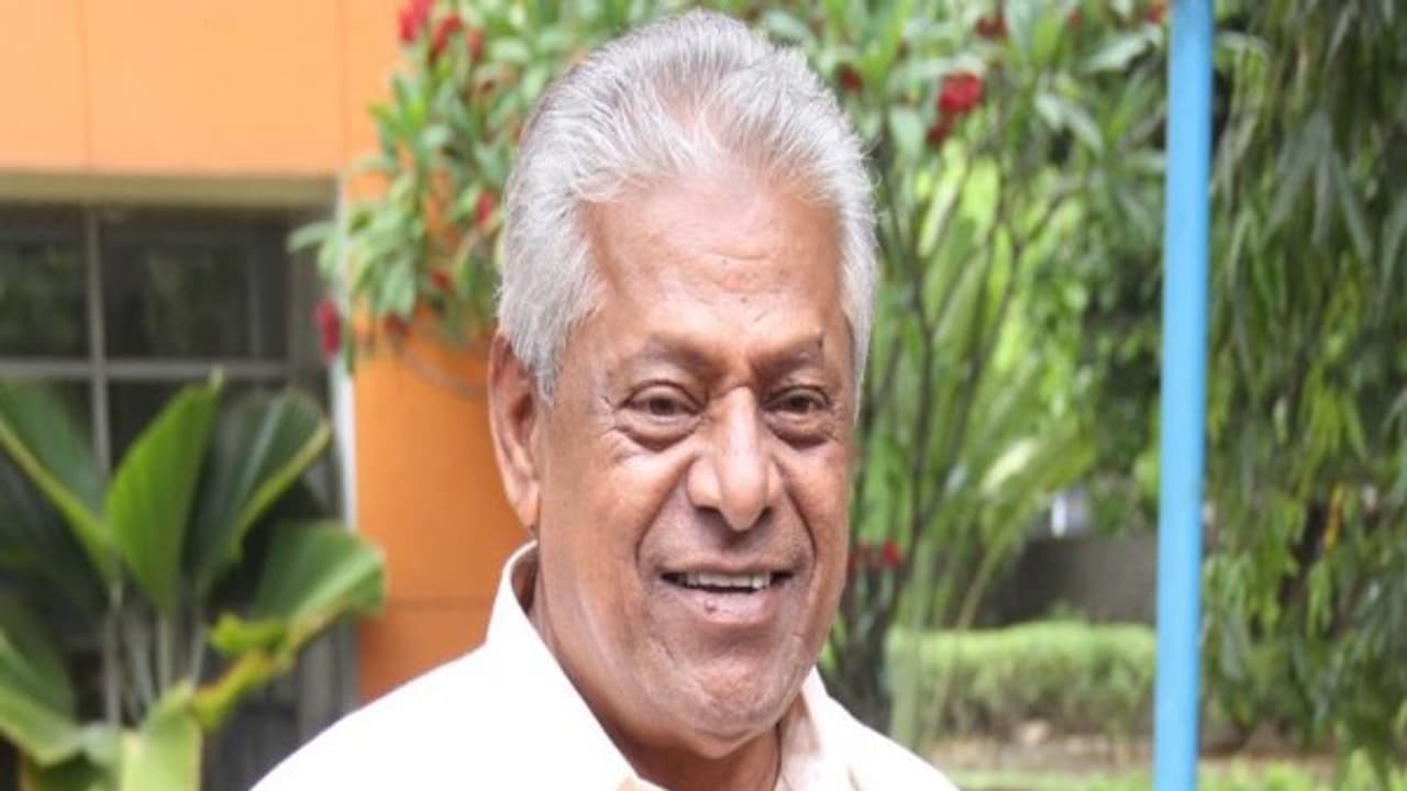 தமிழக அரசின் சூழ்நிலை சரியில்லையாம்! மத்திய அரசின் செயல்பாடு சிறப்பா இருக்காம்! தெளிவா குழப்பும் டெல்லி கணேஷ்! தமிழக அரசின் சூழ்நிலை சரியில்லையாம்! மத்திய அரசின் செயல்பாடு சிறப்பா இருக்காம்! தெளிவா குழப்பும் டெல்லி கணேஷ்!