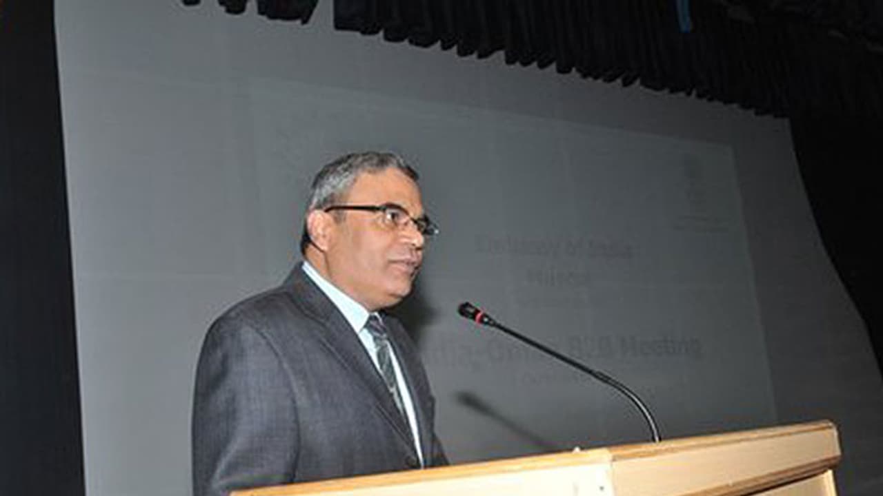 ഇന്ത്യയും ഒമാനും നാല് ബില്യണ് അമേരിക്കന് ഡോളറിന്റെ വ്യാപാരം നടന്നെന്ന് ഇന്ദ്രമണി പാണ്ഡേ ഇന്ത്യയും ഒമാനും നാല് ബില്യണ് അമേരിക്കന് ഡോളറിന്റെ വ്യാപാരം നടന്നെന്ന് ഇന്ദ്രമണി പാണ്ഡേ