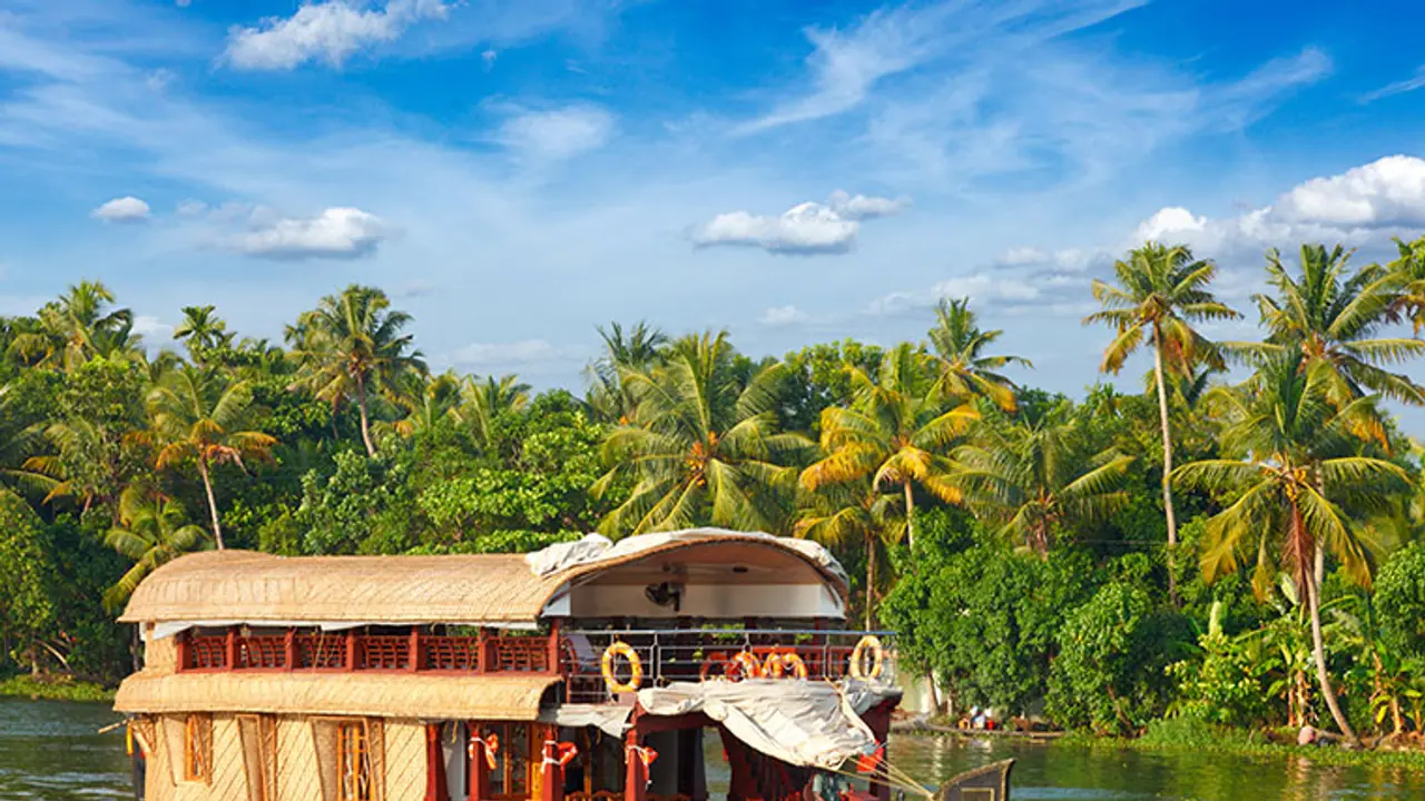 Kerala's Alleppey is India’s favourite waterfront destination: HolidayIQ Kerala's Alleppey is India’s favourite waterfront destination: HolidayIQ