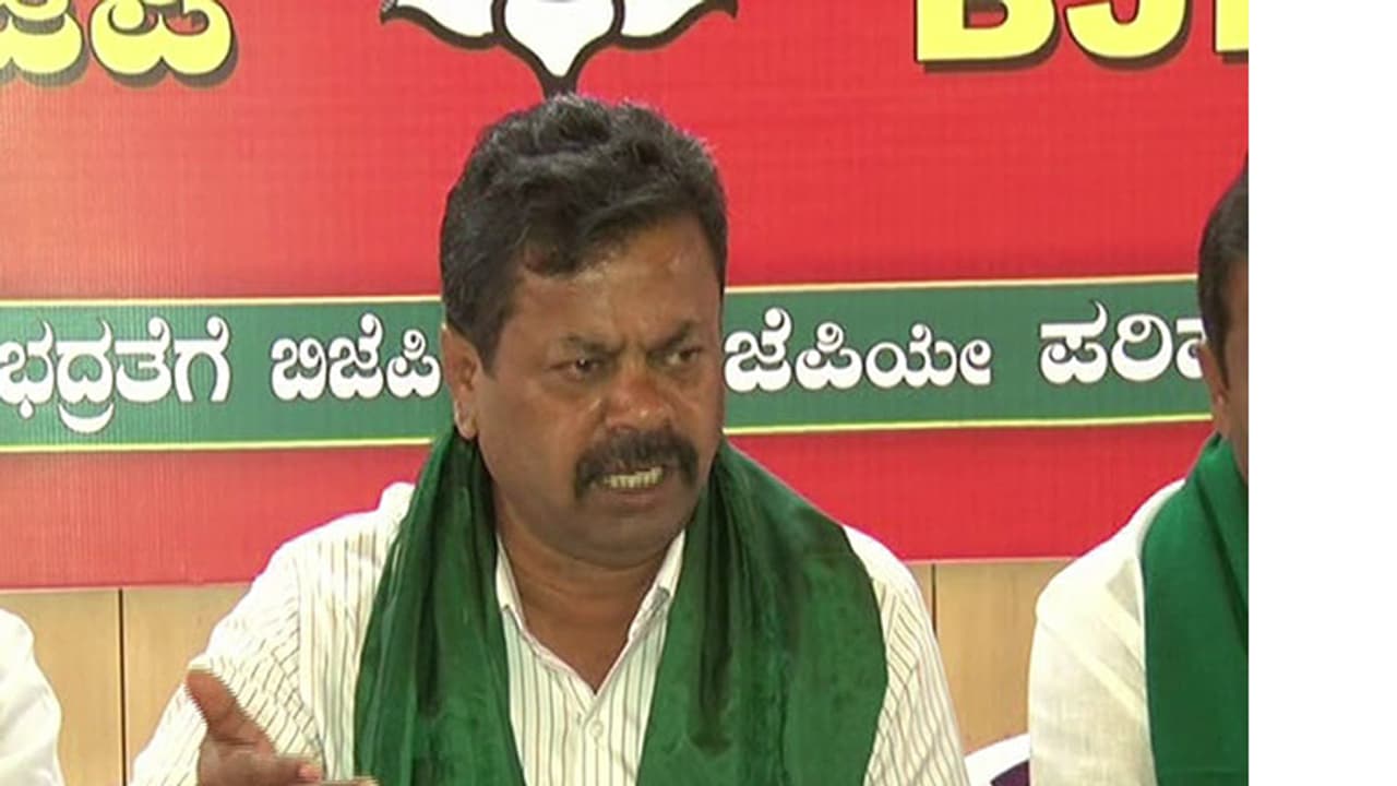 ನಾನು ಹೊನ್ನಾಳಿ ಹುಲಿ, ಯಾವುದಕ್ಕೂ ಜಗ್ಗೋದಿಲ್ಲ: ಯಾರಿಗೆ ಅವಾಜ್ ?