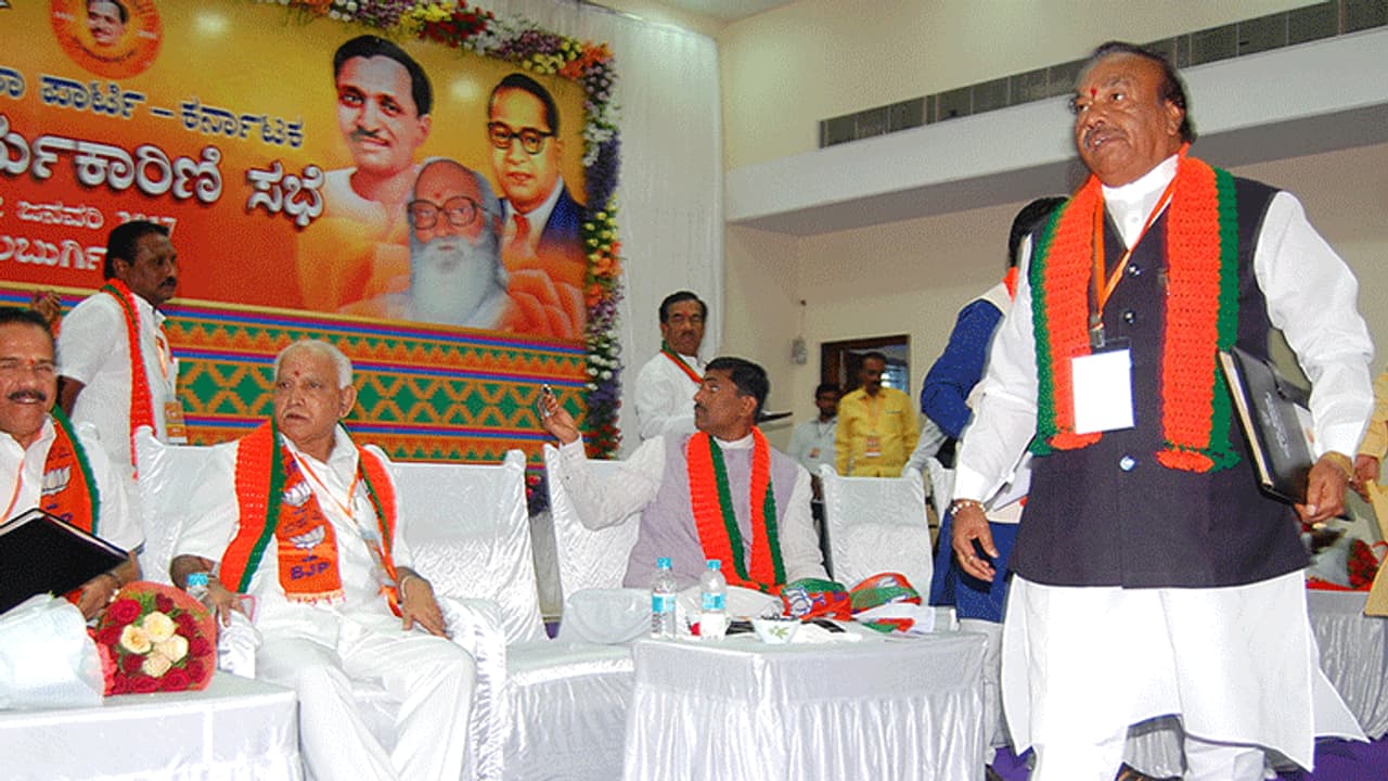 ರಾಯಣ್ಣ ಬ್ರಿಗೇಡ್ ಬೇಗುದಿ ಸ್ಫೋಟ ರಾಯಣ್ಣ ಬ್ರಿಗೇಡ್ ಬೇಗುದಿ ಸ್ಫೋಟ