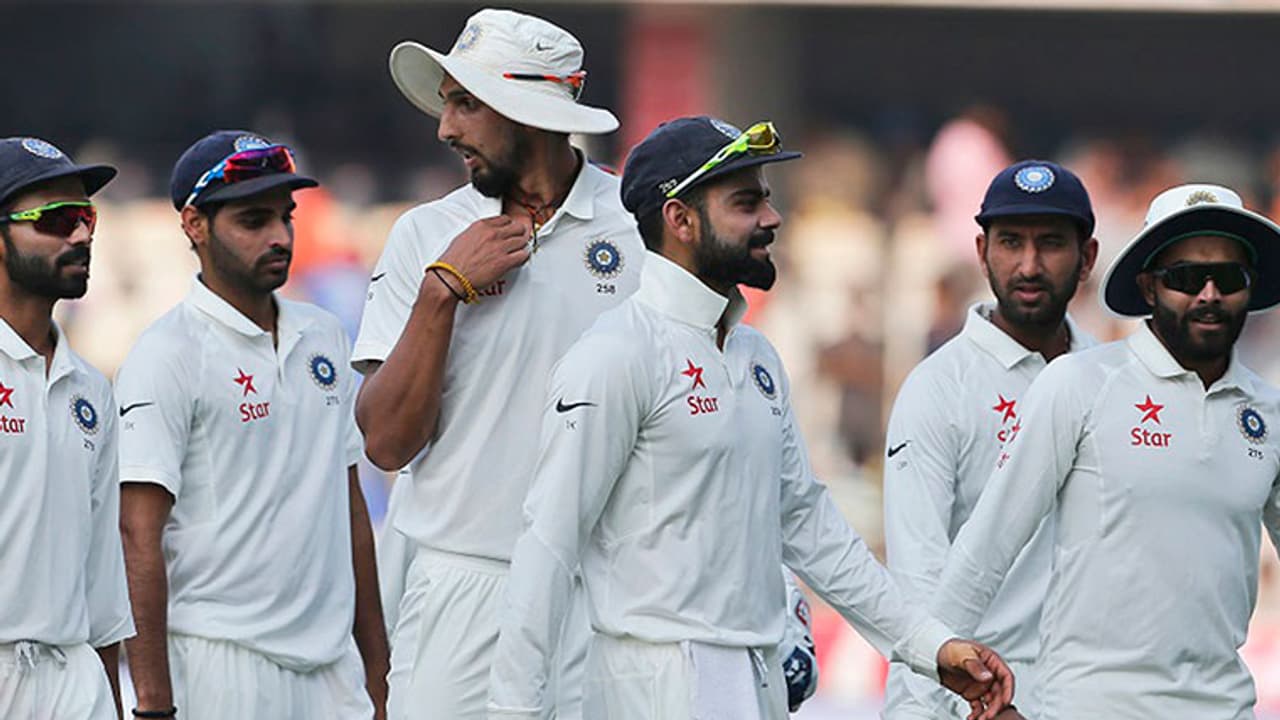 ಹಗಲು ರಾತ್ರಿ ಟೆಸ್ಟ್ ಪರ ಸಾಬಾ ಕರೀಂ ಬ್ಯಾಟಿಂಗ್ ಹಗಲು ರಾತ್ರಿ ಟೆಸ್ಟ್ ಪರ ಸಾಬಾ ಕರೀಂ ಬ್ಯಾಟಿಂಗ್