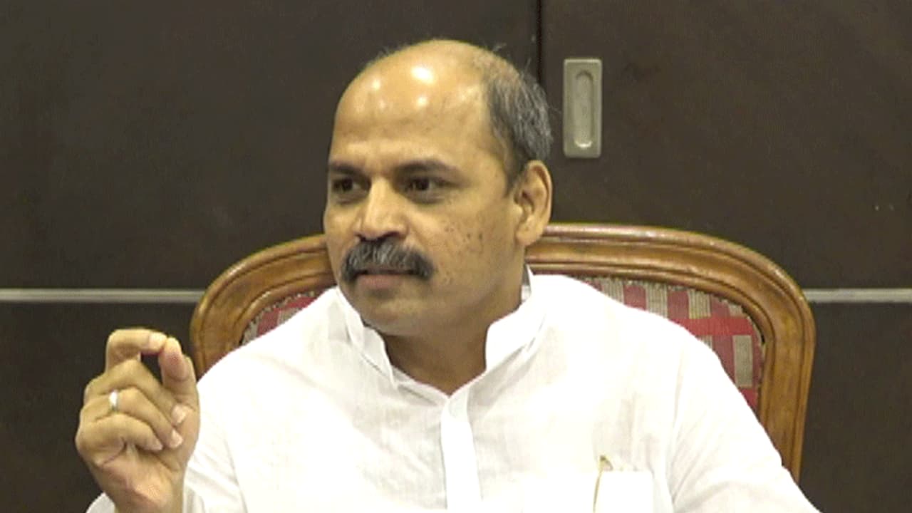 ಬಿಜೆಪಿ ಸರ್ಕಾರ ದಿವಾಳಿಯಾಗಿದೆ, ಧರ್ಮಗಳ ಮಧ್ಯೆ ಜಗಳ ಹಚ್ಚೋದೇ ಇವರ ಕೆಲಸ: ಶರಣಪ್ರಕಾಶ ಬಿಜೆಪಿ ಸರ್ಕಾರ ದಿವಾಳಿಯಾಗಿದೆ, ಧರ್ಮಗಳ ಮಧ್ಯೆ ಜಗಳ ಹಚ್ಚೋದೇ ಇವರ ಕೆಲಸ: ಶರಣಪ್ರಕಾಶ