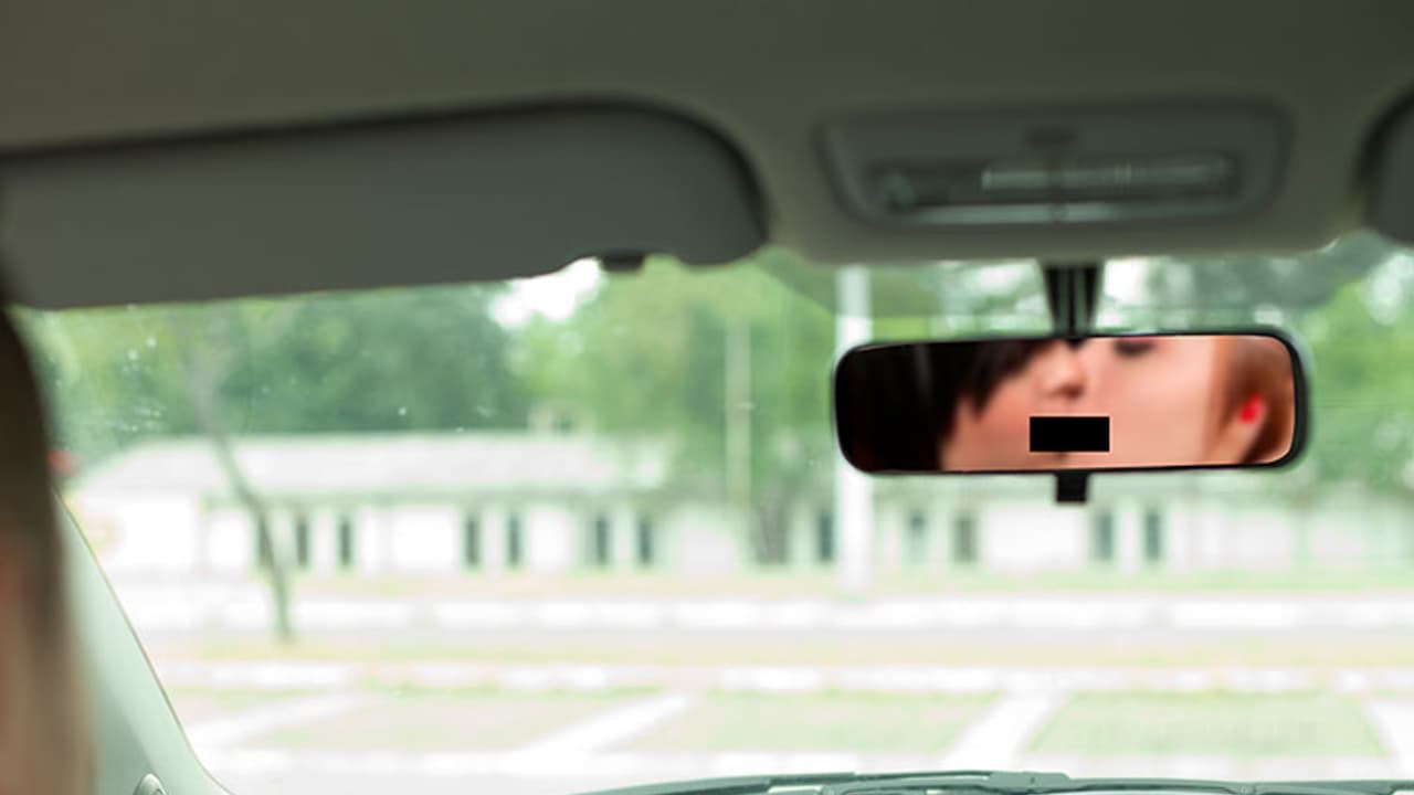 Bengaluru woman rams car into vehicles while ‘kissing’ girlfriend Bengaluru woman rams car into vehicles while ‘kissing’ girlfriend