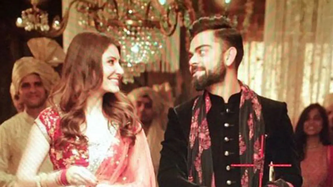 ಪ್ರಗ್ನೆನ್ಸಿ ಗುಟ್ಟು ಬಿಟ್ಟು ಕೊಟ್ಟ ಅನುಷ್ಕಾ ಶರ್ಮಾ!