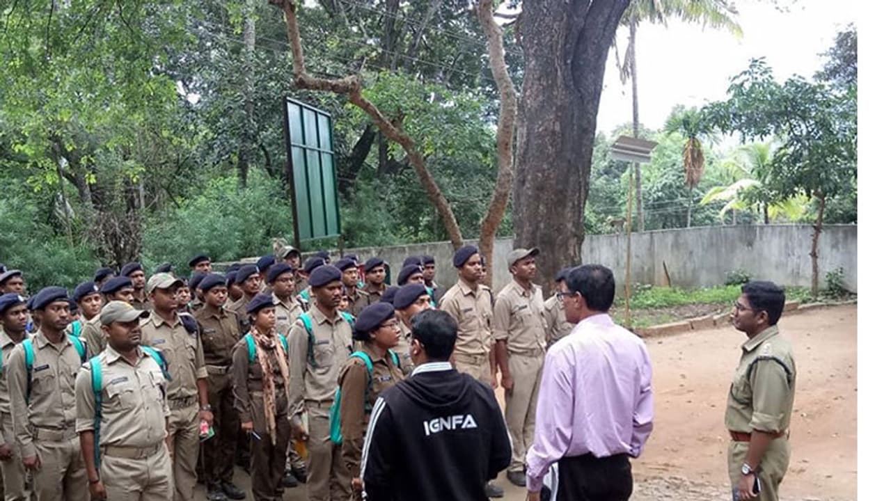 വന സംരക്ഷണത്തിന്റെ കേരള മാതൃക പഠിക്കാന് ഒഡീഷ സംഘമെത്തി വന സംരക്ഷണത്തിന്റെ കേരള മാതൃക പഠിക്കാന് ഒഡീഷ സംഘമെത്തി