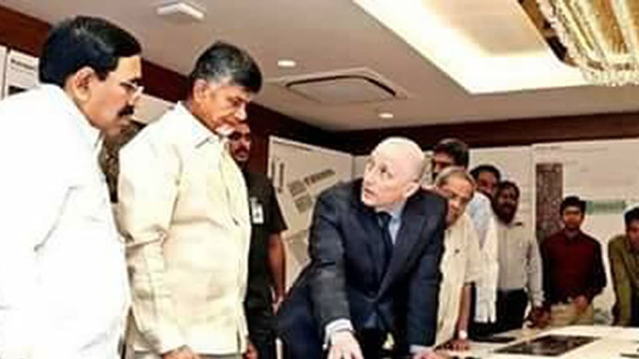 నార్మన్ ఫోస్టర్ రాజధాని నమూనాలు బాబు కు నచ్చలేదా! నార్మన్ ఫోస్టర్ రాజధాని నమూనాలు బాబు కు నచ్చలేదా!