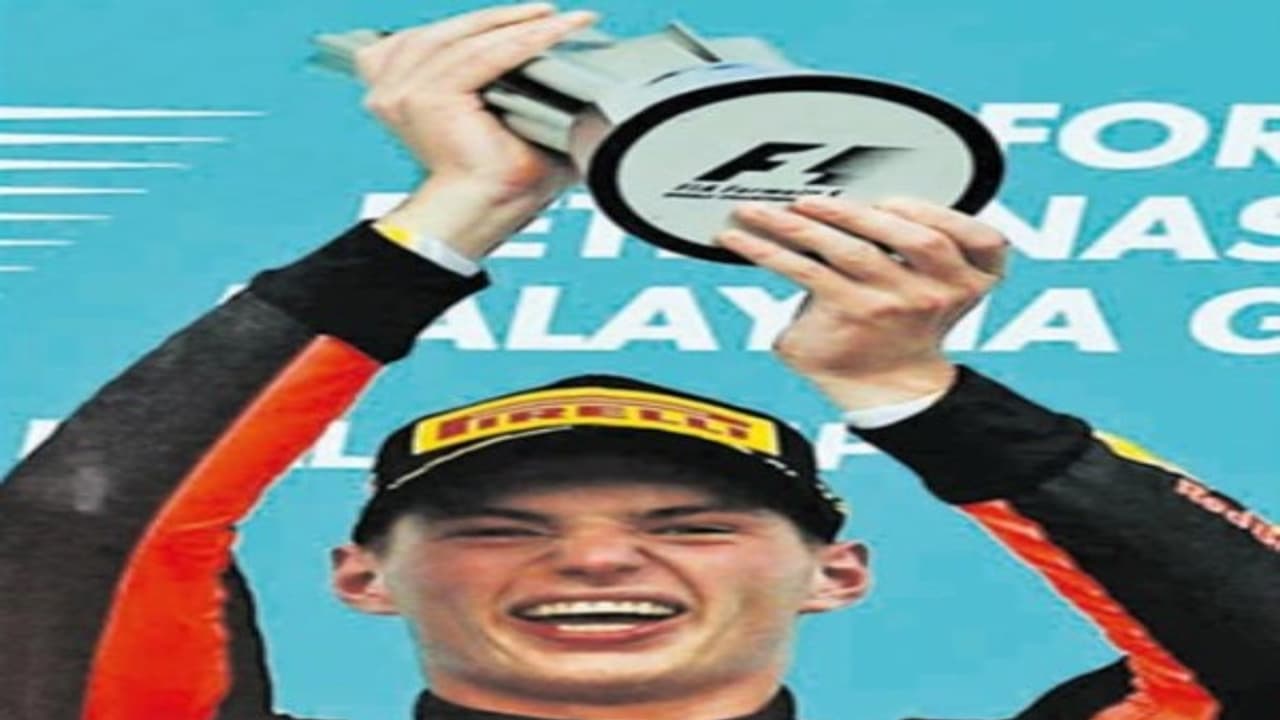 ஃபார்முலா 1 கார்பந்தயத்தில் நெதர்லாந்து வீரர் ஃப்ர்ஸ்ட்… ஃபார்முலா 1 கார்பந்தயத்தில் நெதர்லாந்து வீரர் ஃப்ர்ஸ்ட்…