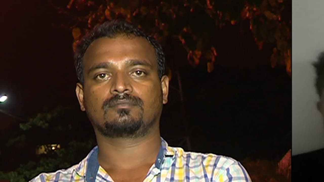 ಪ್ರಥಮ್, ಲೋಕಿ ಕಿರಿಕ್: ಪೊಲೀಸರ ಸಮ್ಮುಖದಲ್ಲಿ ಸಂಧಾನಕ್ಕೆ ಸೈ ಅಂದ ಲೋಕಿ! ಪ್ರಥಮ್, ಲೋಕಿ ಕಿರಿಕ್: ಪೊಲೀಸರ ಸಮ್ಮುಖದಲ್ಲಿ ಸಂಧಾನಕ್ಕೆ ಸೈ ಅಂದ ಲೋಕಿ!