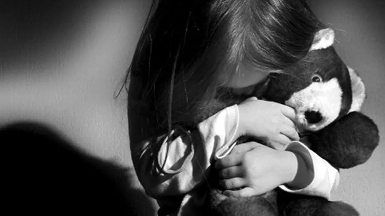 After Kathua horror, 12 year old Delhi girl raped by neighbour, video sent to family