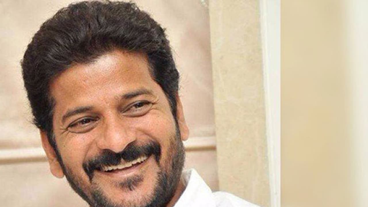 రేవంత్ రెడ్డి లావాదేవీల చిట్టా ఇదే: గుట్టు విప్పిన న్యాయవాది