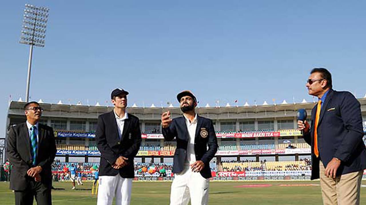 ಪಂದ್ಯದ ವೇಳೆ ಟಾಸ್ ರದ್ದುಗೊಳಿಸಲು ಚಿಂತನೆ! ಪಂದ್ಯದ ವೇಳೆ ಟಾಸ್ ರದ್ದುಗೊಳಿಸಲು ಚಿಂತನೆ!