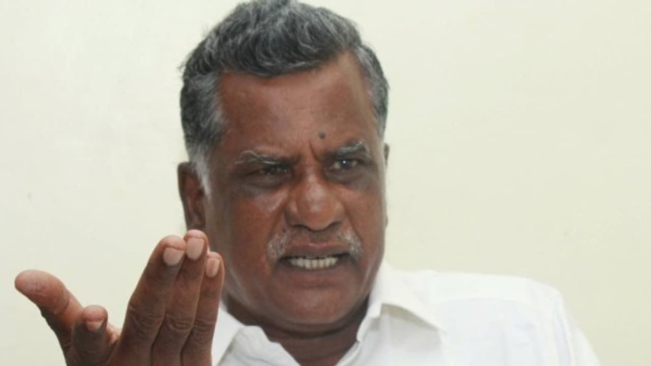 திமுக கூட்டணி உடையும்னு யாரும் பகல் கனவு காணாதீங்க... அடிச்சு சொல்லும் முத்தரசன்! திமுக கூட்டணி உடையும்னு யாரும் பகல் கனவு காணாதீங்க... அடிச்சு சொல்லும் முத்தரசன்!