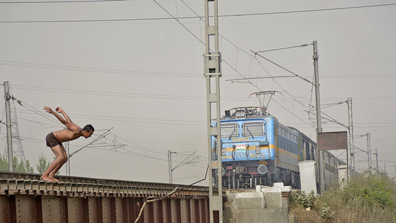 In pics: Would you dare to do what these Ghaziabad boys are doing?