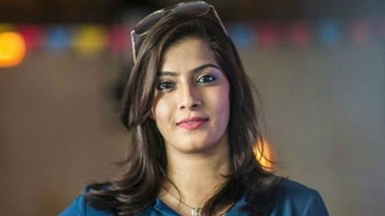 രാഷ്ട്രീയത്തിലേക്ക് വരുമെന്ന് നടി വരലക്ഷ്മി ശരത്കുമാര് രാഷ്ട്രീയത്തിലേക്ക് വരുമെന്ന് നടി വരലക്ഷ്മി ശരത്കുമാര്