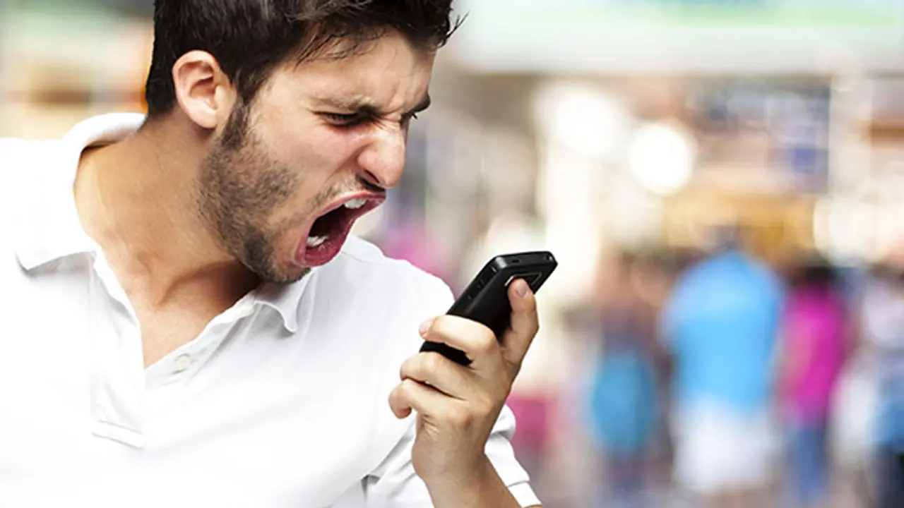 Government assures to sort call drop issue 'again' Government assures to sort call drop issue 'again'