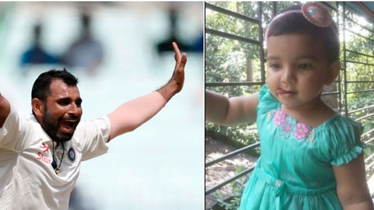 క్రికెటర్ కూతురుతో డ్యాన్స్ చేసిన విరాట్ కోహ్లీ (వీడియో) క్రికెటర్ కూతురుతో డ్యాన్స్ చేసిన విరాట్ కోహ్లీ (వీడియో)