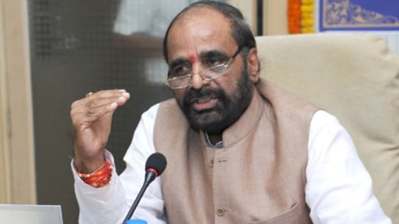 மாவோயிஸ்ட்களால் பழங்குடி மக்கள் 94 பேர் படுகொலை...!!! மாவோயிஸ்ட்களால் பழங்குடி மக்கள் 94 பேர் படுகொலை...!!!