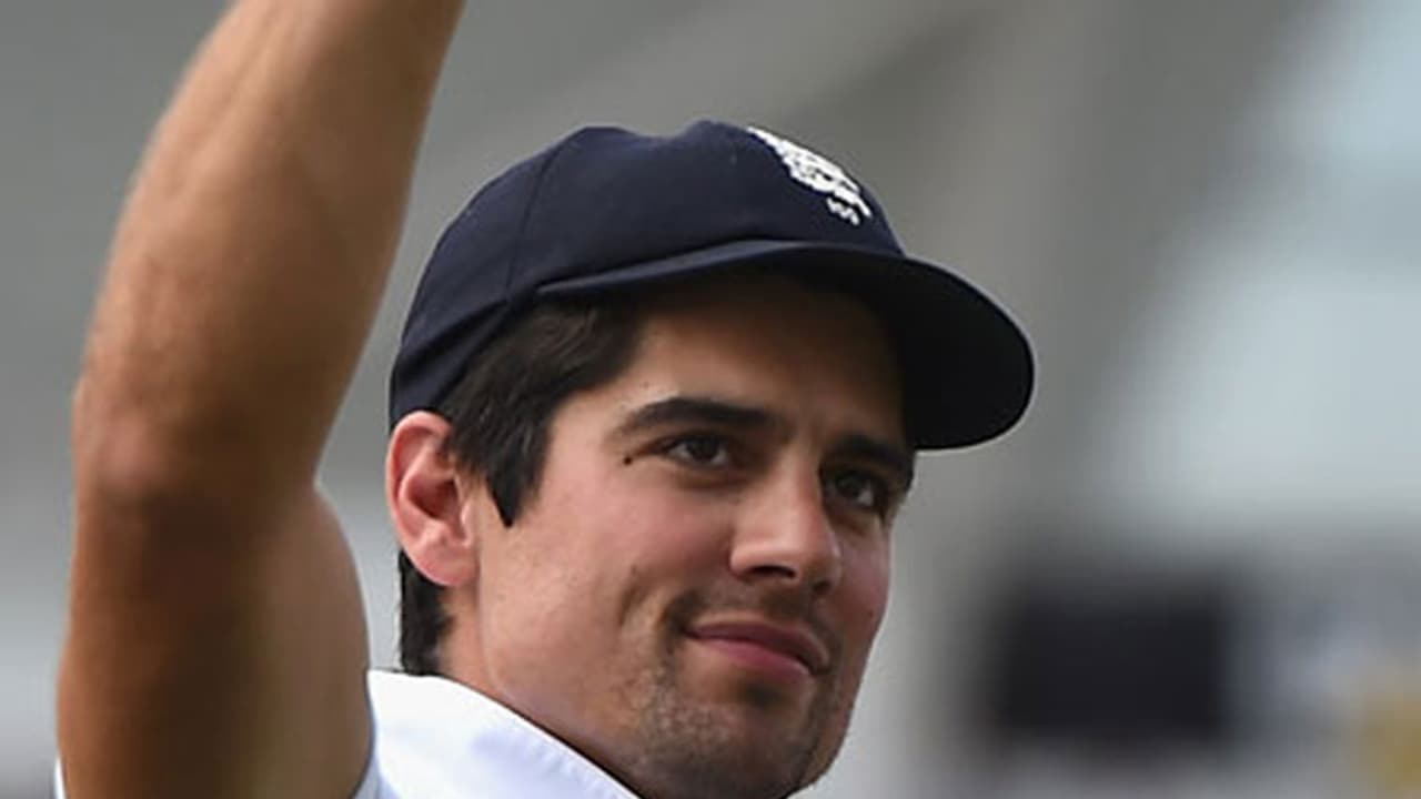 ಅಲನ್ ಬಾರ್ಡರ್ ದಾಖಲೆ ಮುರಿದ ಇಂಗ್ಲೆಂಡ್ ಬ್ಯಾಟ್ಸ್ಮನ್ ಕುಕ್ ಅಲನ್ ಬಾರ್ಡರ್ ದಾಖಲೆ ಮುರಿದ ಇಂಗ್ಲೆಂಡ್ ಬ್ಯಾಟ್ಸ್ಮನ್ ಕುಕ್