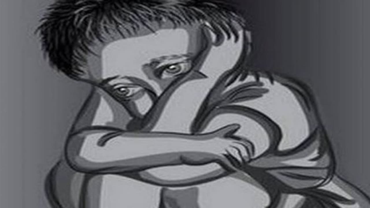 13 ஆண்டுகள் கழித்து காணாமல் போன மகனை கண்டுபிடித்த தாய்… 13 ஆண்டுகள் கழித்து காணாமல் போன மகனை கண்டுபிடித்த தாய்…