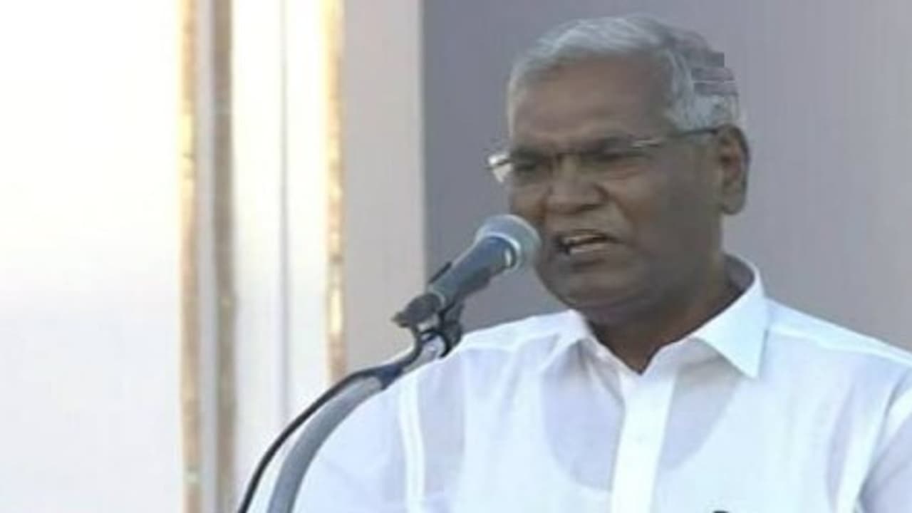 சமூக கொடுமைகளுக்கு ஏதிராக கலைஞர் ஆற்றிய பணியை, ஸ்டாலின் தொடர்ந்து செய்வார் டி.ராஜா பேச்சு... சமூக கொடுமைகளுக்கு ஏதிராக கலைஞர் ஆற்றிய பணியை, ஸ்டாலின் தொடர்ந்து செய்வார் டி.ராஜா பேச்சு...