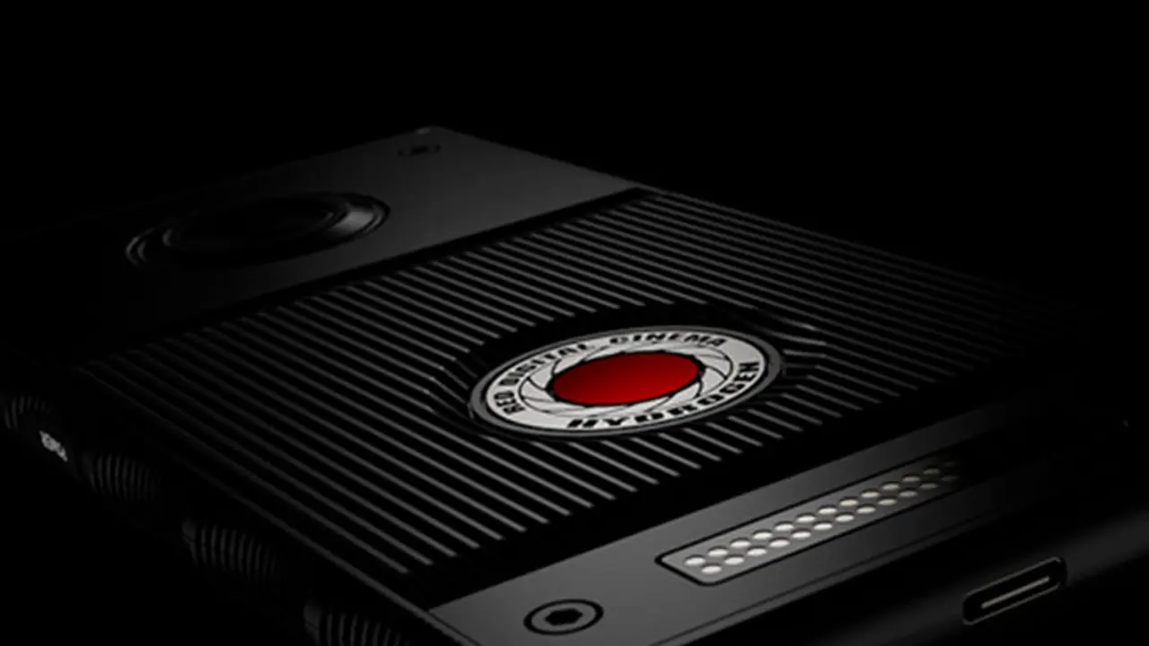 This Android smartphone with holographic display is priced over a lakh This Android smartphone with holographic display is priced over a lakh