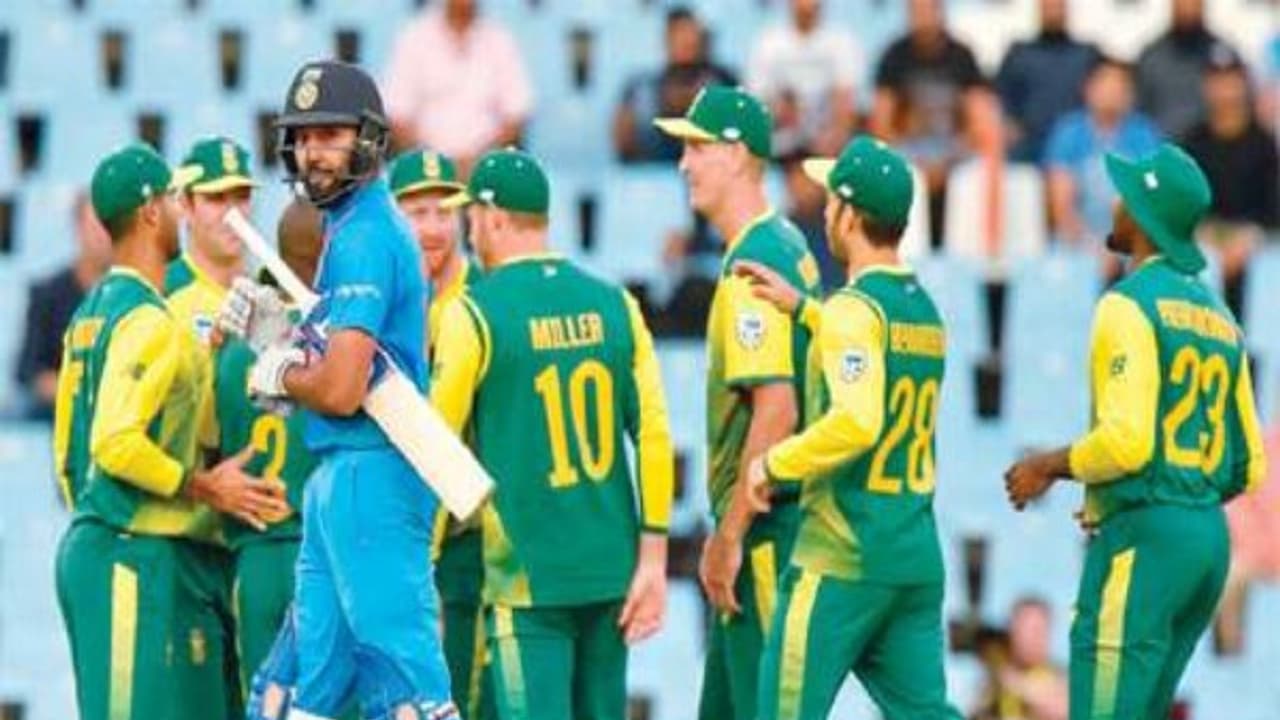 இரண்டாவது ஆட்டத்தில் இந்தியாவுக்கு பதிலடி கொடுத்தது தென் ஆப்பிரிக்கா; ஆறு விக்கெட் வித்தியாசத்தில் வெற்றி... இரண்டாவது ஆட்டத்தில் இந்தியாவுக்கு பதிலடி கொடுத்தது தென் ஆப்பிரிக்கா; ஆறு விக்கெட் வித்தியாசத்தில் வெற்றி...