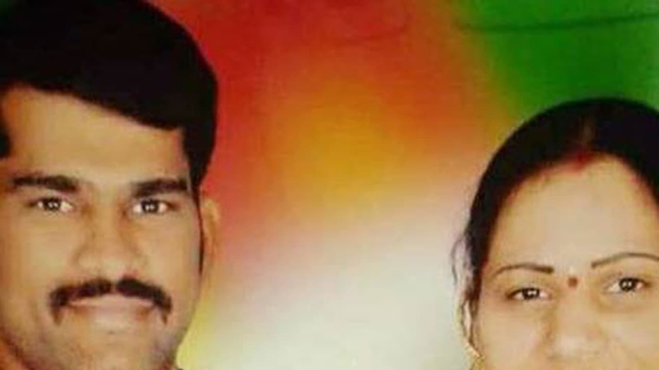 ഭര്ത്താവിനെ കൊന്ന് കാമുകനെ കൊണ്ട് ആള്മാറാട്ടം നടത്തിച്ച യുവതി അറസ്റ്റില് ഭര്ത്താവിനെ കൊന്ന് കാമുകനെ കൊണ്ട് ആള്മാറാട്ടം നടത്തിച്ച യുവതി അറസ്റ്റില്