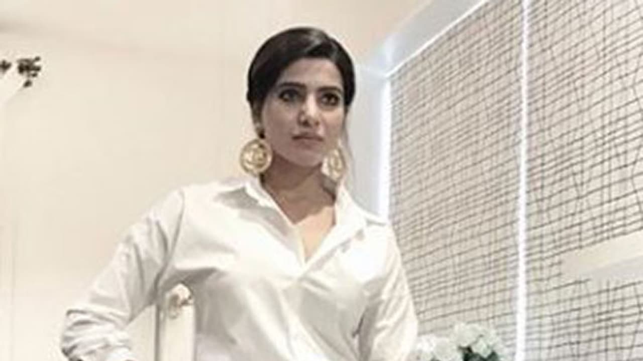 ലിപ്ലോക്: മാധ്യമപ്രവര്ത്തകന് ചുട്ടമറുപടിയുമായി സാമന്ത ലിപ്ലോക്: മാധ്യമപ്രവര്ത്തകന് ചുട്ടമറുപടിയുമായി സാമന്ത