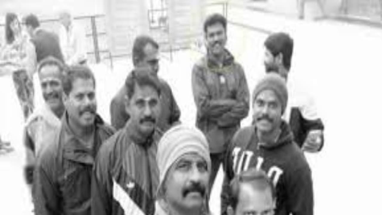 பெரிய பாண்டி குடும்பத்தினரிடம் மன்னிப்புக் கேட்ட முனிசேகர்… தவறுதலாக சுட்டுவிட்டதாக விளக்கம் !! . பெரிய பாண்டி குடும்பத்தினரிடம் மன்னிப்புக் கேட்ட முனிசேகர்… தவறுதலாக சுட்டுவிட்டதாக விளக்கம் !! .